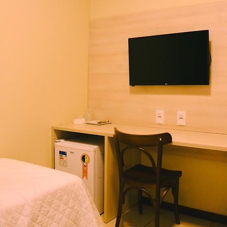 Camaquã Hotel Bartz מראה חיצוני תמונה